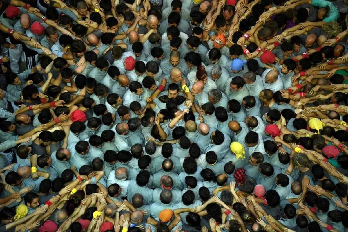 هرم انسانی در اسپانیا + تصویر