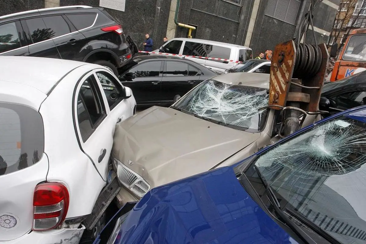 تصادف زنجیره‌ای در اوکراین+تصویر