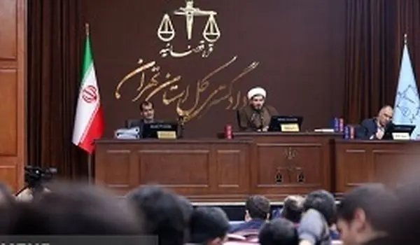 ماجرای تماس منافقین با همسر دانشمند شهید علی محمدی در پوشش دفتر آقای دکتر رهبر