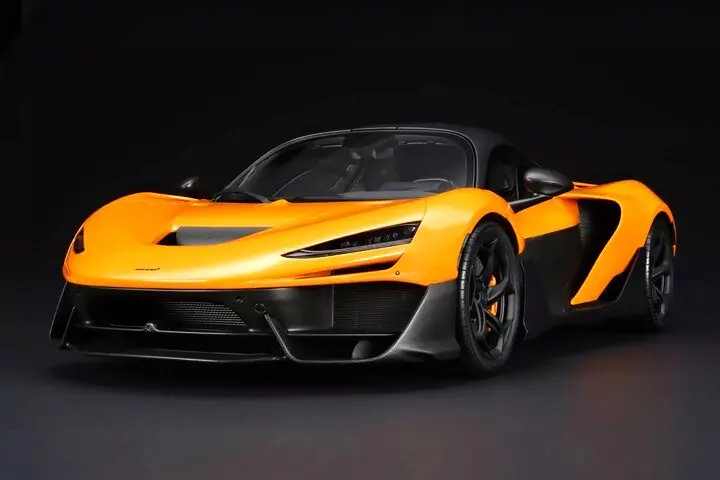 ماکت مک‌لارن گران‌تر از ریسپکت و آریزو ۵