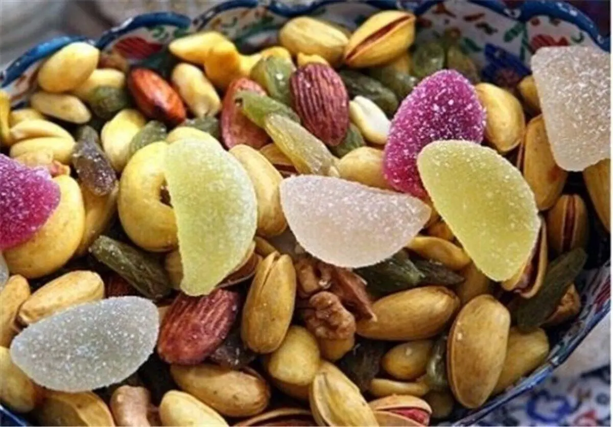 قیمت آجیل شب یلدا اعلام شد | تاثیر عجیب نخودچی در قیمت آجیل

