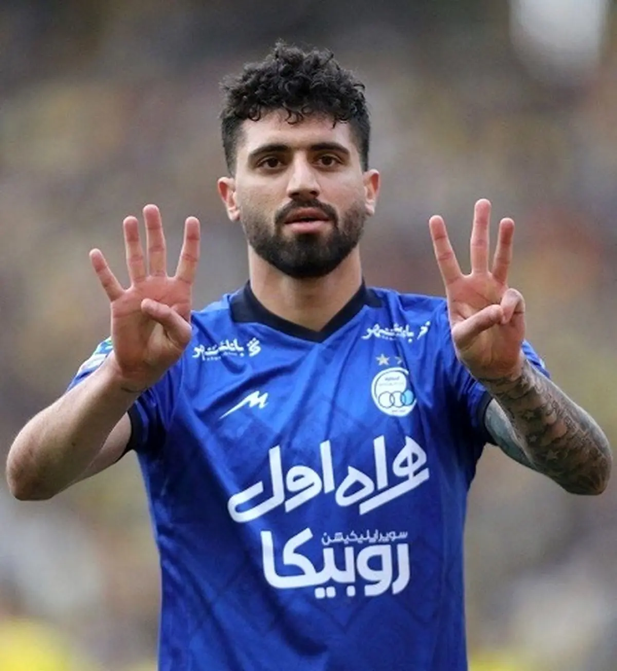 حضور ستاره سپاهان در استقلال قطعی شد / زمان انفجار بمب