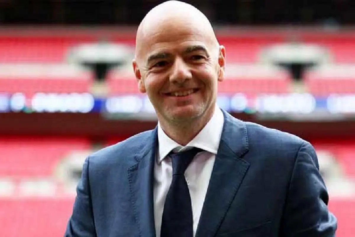 استقبال تاج از رئیس فیفا + تصویر | رسانه خبری اینتیتر | استقبال تاج از رئیس فیفا + تصویر %