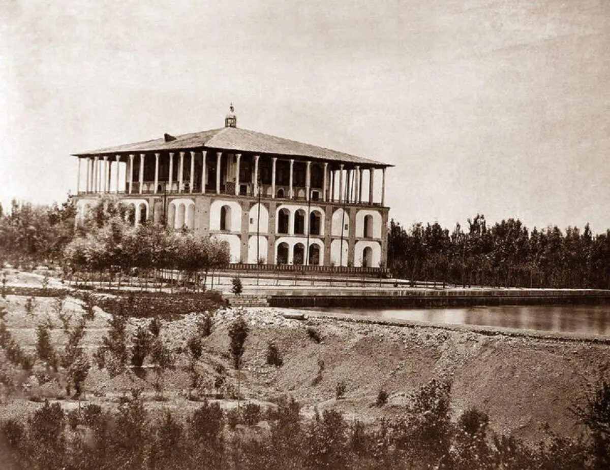 عکس زیر خاکی از خیابان پاسداران تهران + تصویر