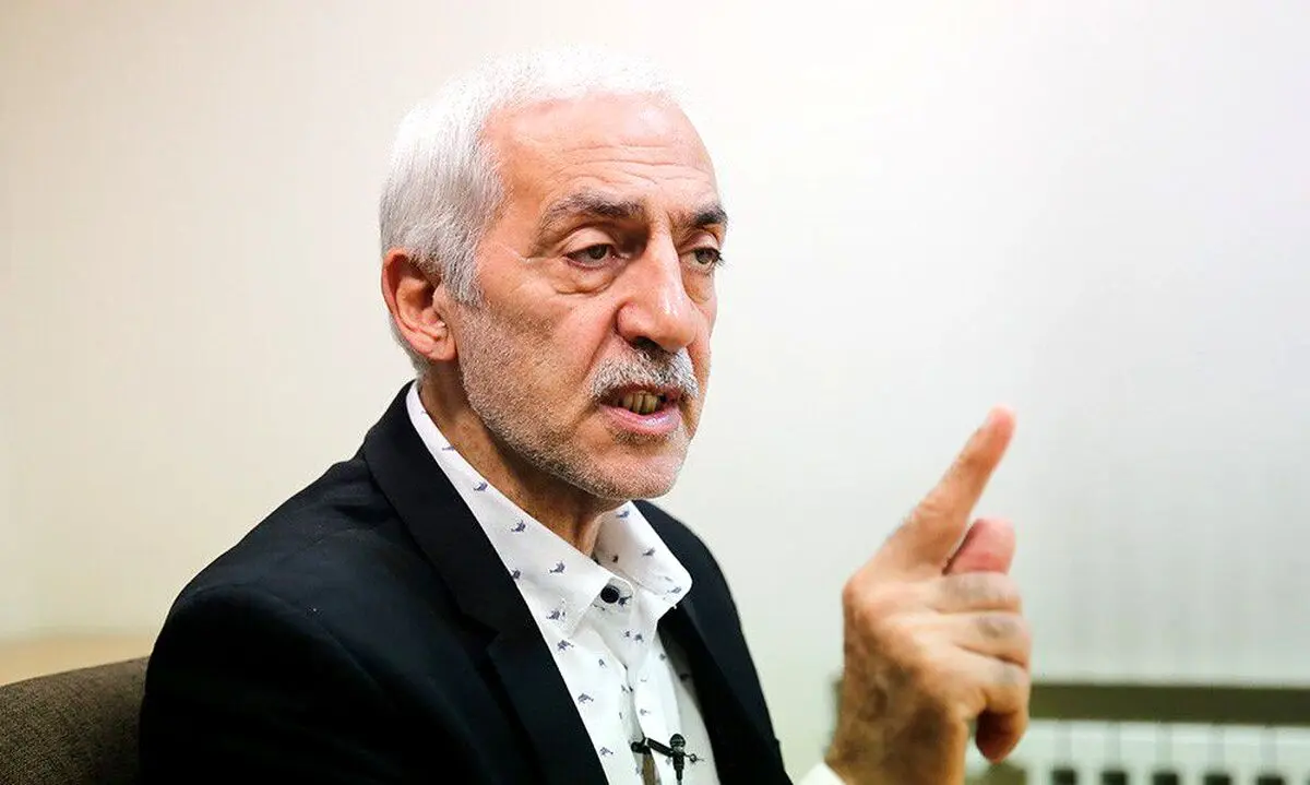 فریب وزارت ورزش برای خصوصی‌سازی استقلال و پرسپولیس را نخورید