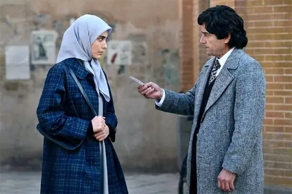 عکس جنجالی از شبنم قربانی بازیگر طوبی کنار رضا عطاران در اکران «صددام»!