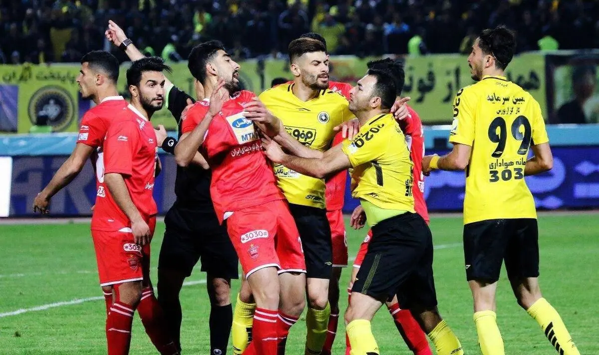 سپاهان-پرسپولیس و درد بی‌قانونی