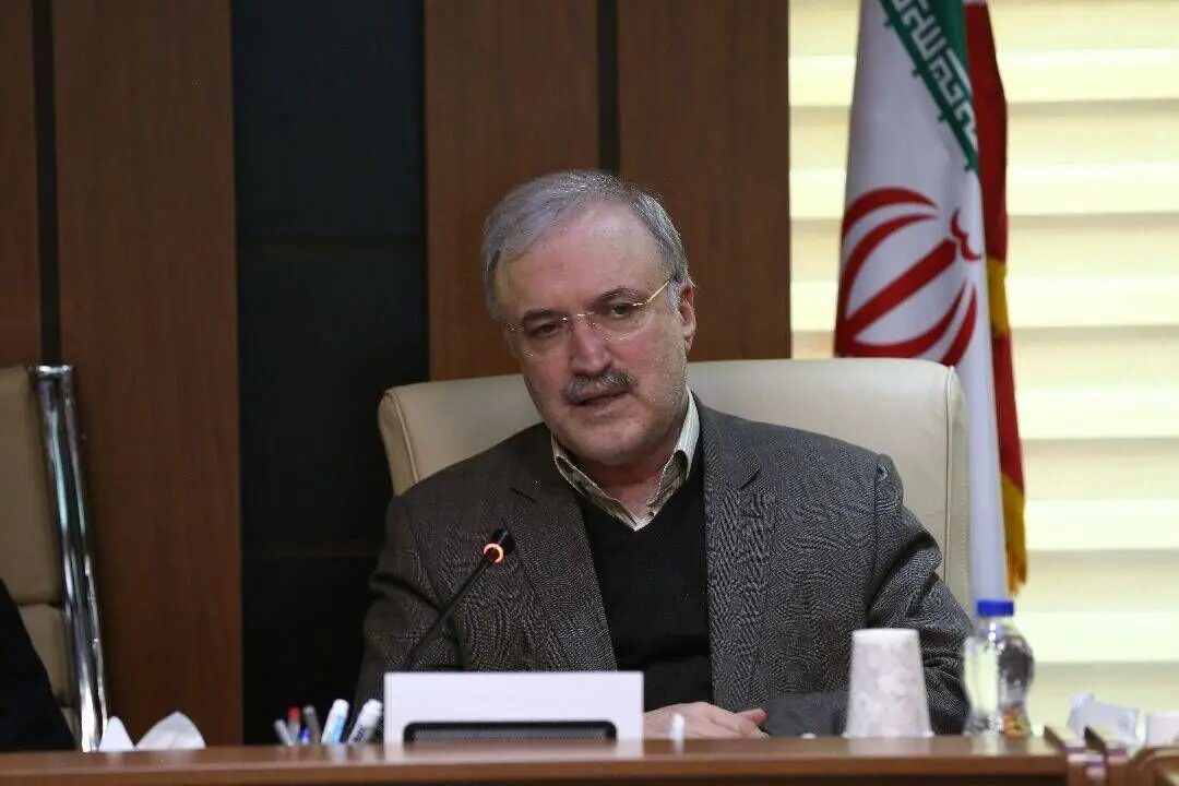 وزیر بهداشت درباره کرونا به مجلس توضیح می‌دهد
