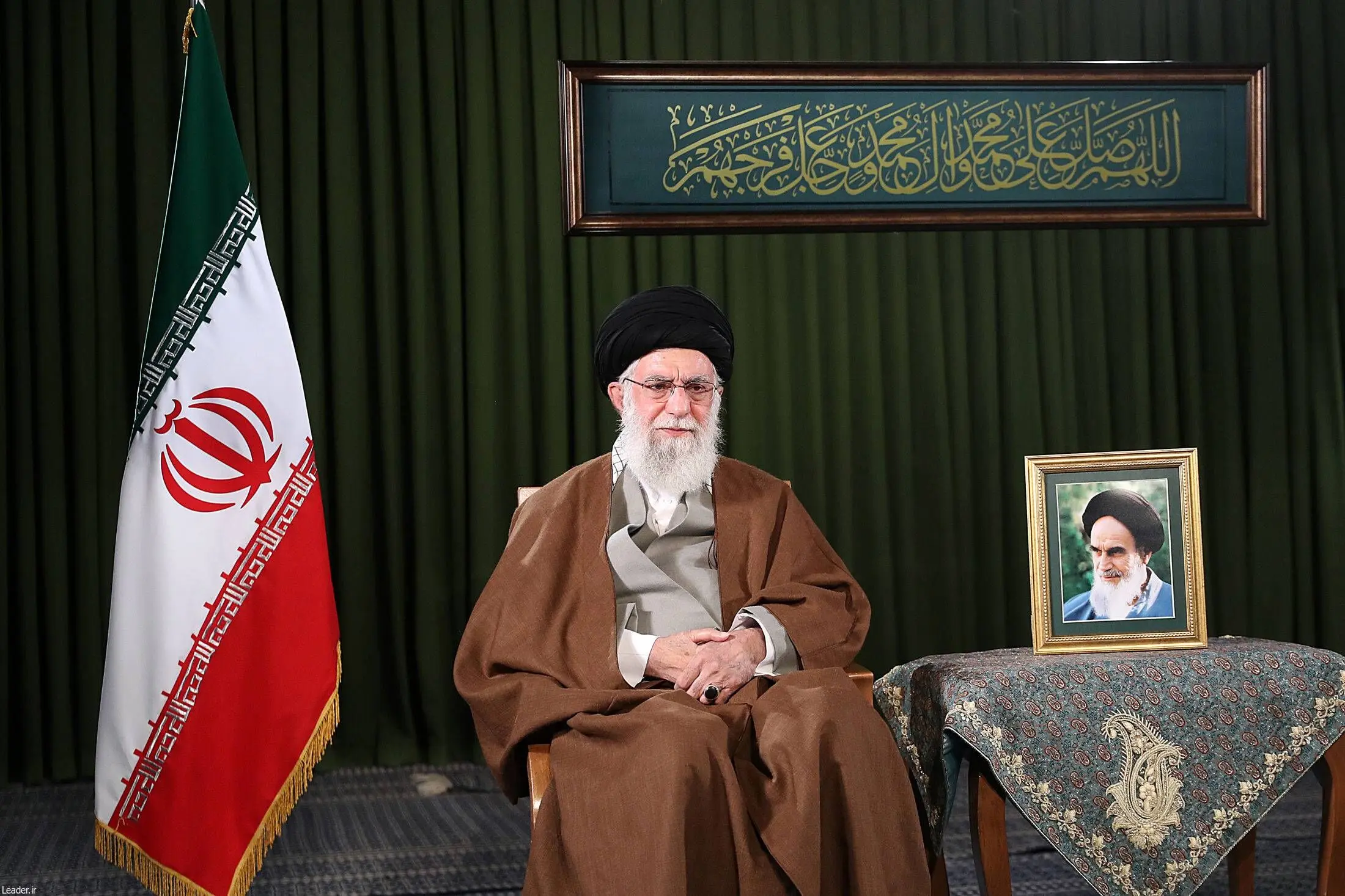 رهبر معظم انقلاب اسلامی سال ۱۳۹۹ را سال «جهش تولید» نامگذاری کردند