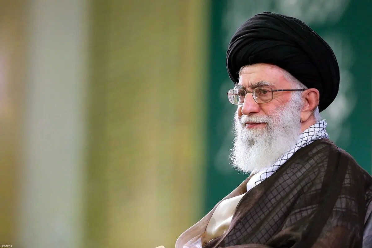 گفت‌وگوی زنده رهبر انقلاب با ملت ایران