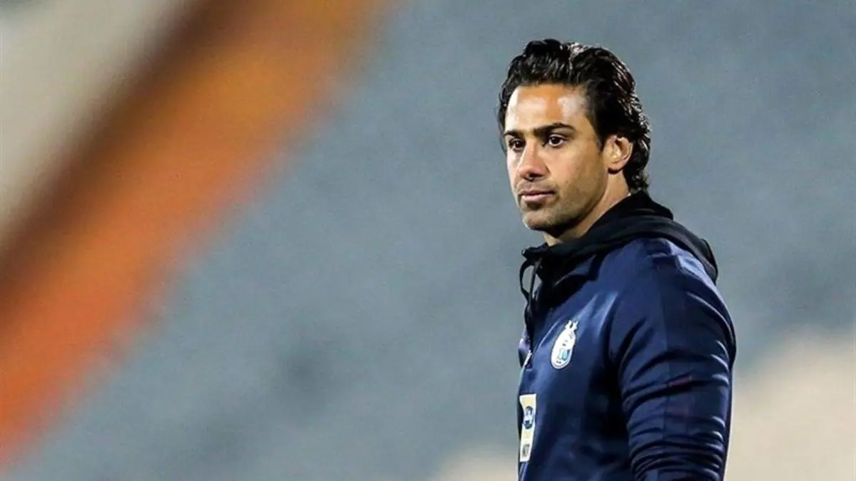 اعتراض شدید فرهاد مجیدی به برنامه نوروز فوتبالی + تصویر