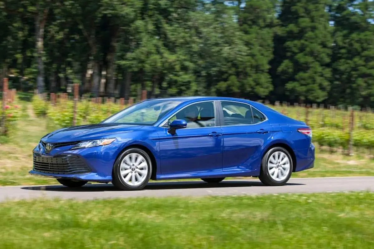 کدام خودرو‌ها در بازار جهانی، بیش از ۱۵ سال استفاده می‌شوند؟