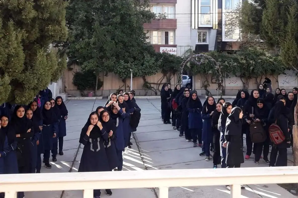 داستان کلیپ نامتعارف مدرسه شیراز چیست؟