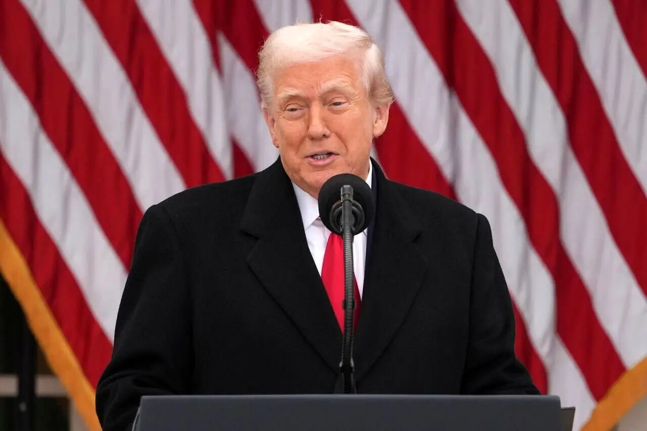 دستور حیرت انگیز ترامپ؛ برای ورود به آمریکا این سوابق و موارد را تحویل دهید!