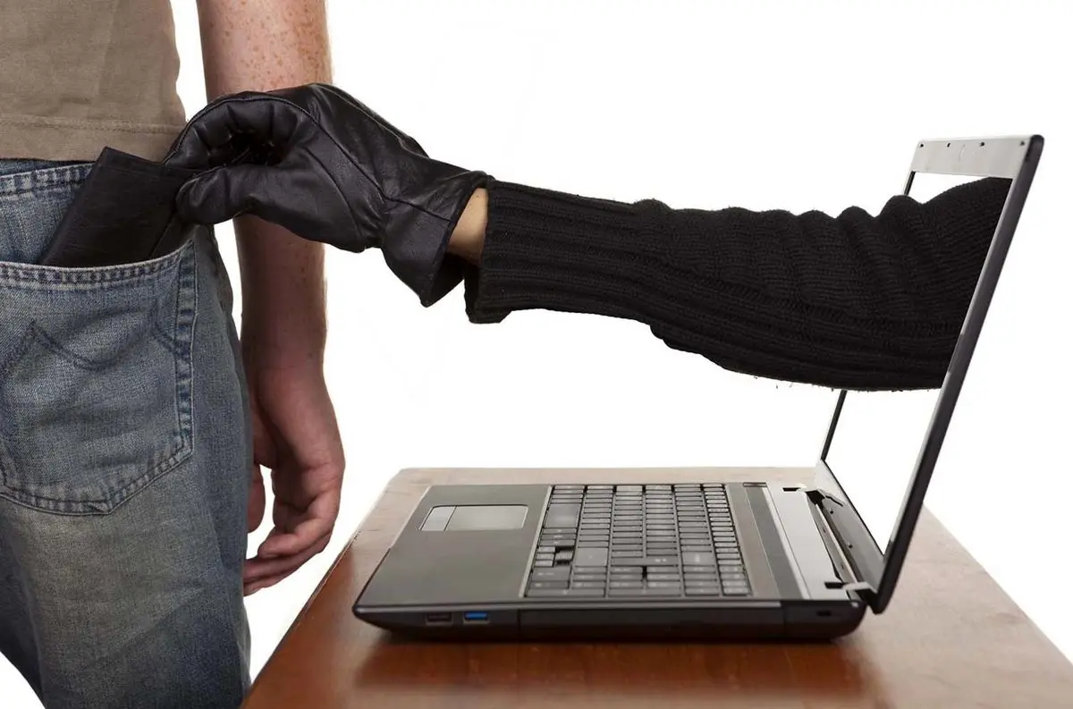 کلاهبرداری با پوشش کسبوکار اینترنتی