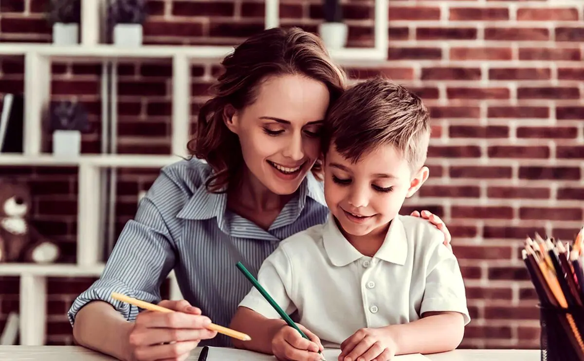 چگونه کودکان را به انجام تکالیف مدرسه تشویق کنیم؟