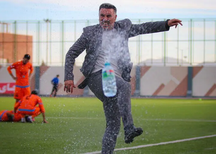 حاشیه جنجالی و جدید محمود فکری!