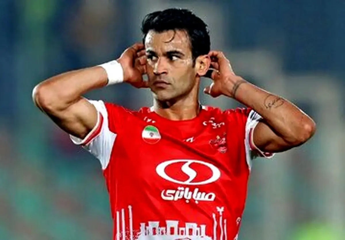 استقلال برای انتقال جنجالی مهاجم پرسپولیس با یک تیم توافق کرد