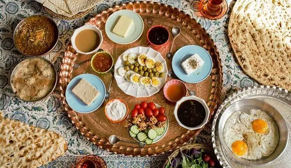 بهترین زمان برای خوردن صبحانه چه زمانی است؟