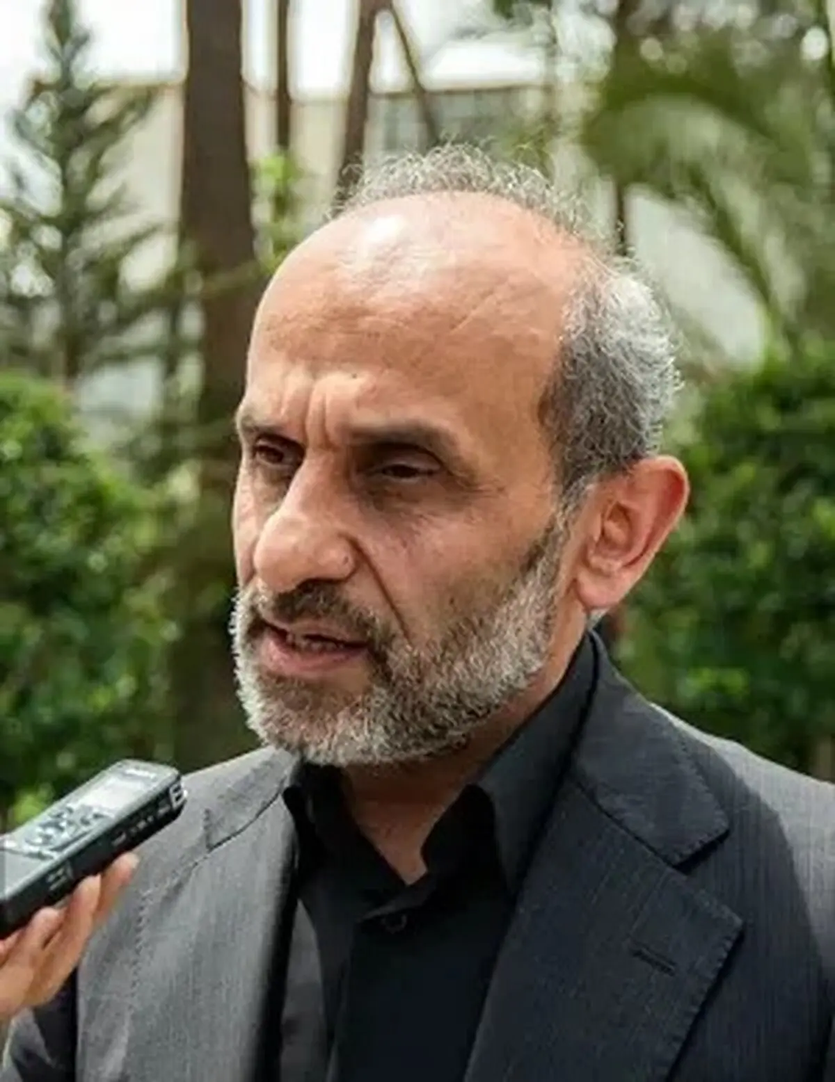 واکنش جبلی به آواز خواندن خانم‌ها در رسانه ملی: تذکر می‌دهیم!