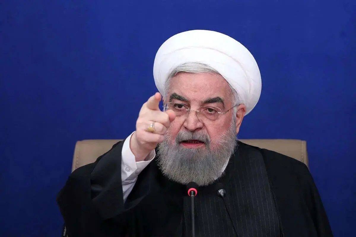 روایتی از سوء‌قصد به جان حسن روحانی توسط دو جوان موتورسوار: کُلتم رو برداشتم و رفتم پشت بوم خانه...+ویدیو