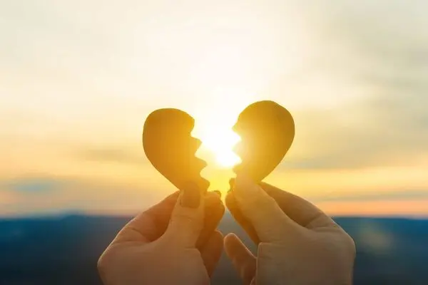 چگونه در ازدواجی که در آن خوشحال نیستید، دوام بیاورید؟ 