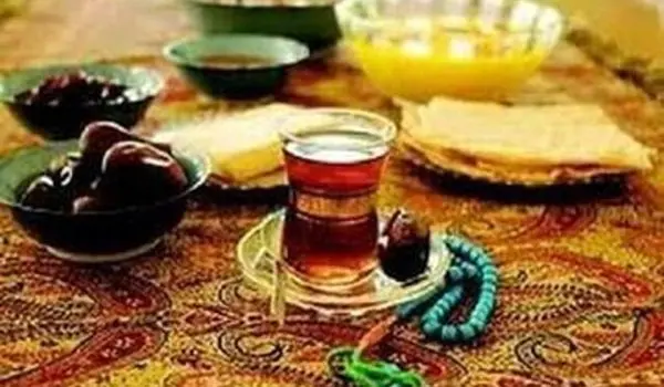 توصیه‌های تغذیه‌ای برای ماه رمضان | چگونه دچار کم‌آبی و اضافه‌وزن نشویم؟