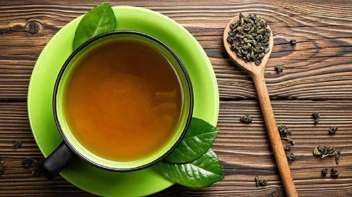 چای سبز چیست و چرا به کاهش وزن کمک می‌کند؟
