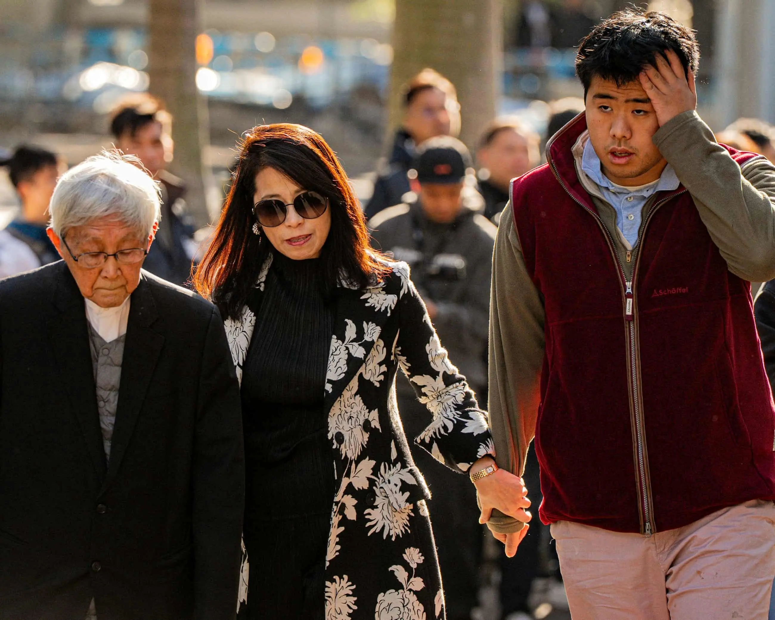 محکومیت جیمی لای: حمله‌ای آشکار به آزادی مطبوعات در هنگ‌کنگ