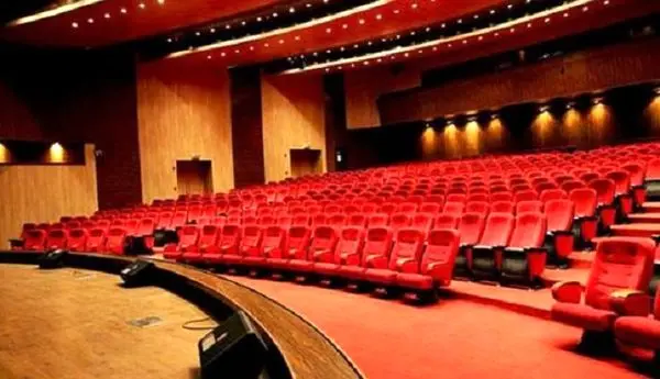 مردم در دی‌ماه به سینما نرفتند