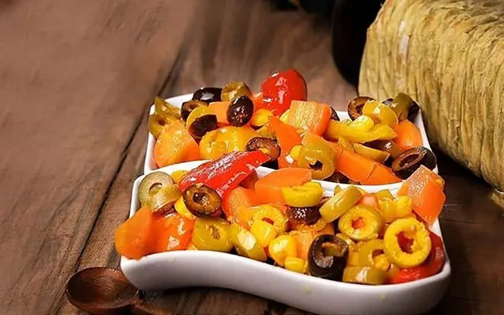 ترشی یا شوری ، کدام برای بدن مفیدتر است؟
