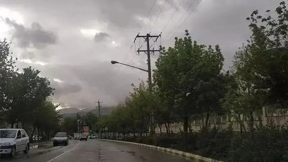 افزایش سرعت وزش باد در تهران از بعد از ظهر سه‌شنبه