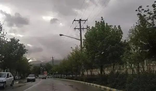 افزایش سرعت وزش باد در تهران از بعد از ظهر سه‌شنبه