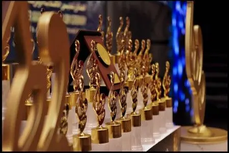جشنِ "حافظ"، برگزار شد+ فهرستِ برگزیدگان
