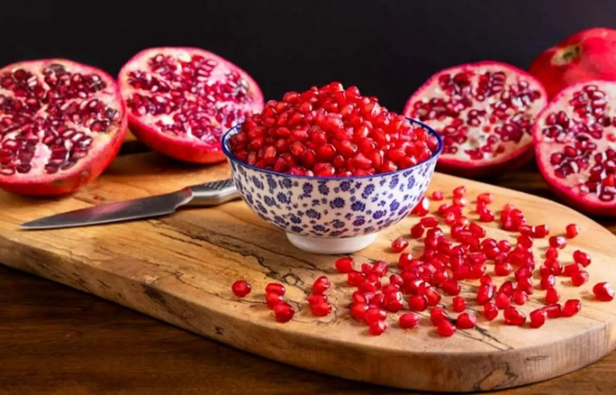 ترفندهایی برای نگهداری و ذخیره انار به صورت تازه و خوشمزه
