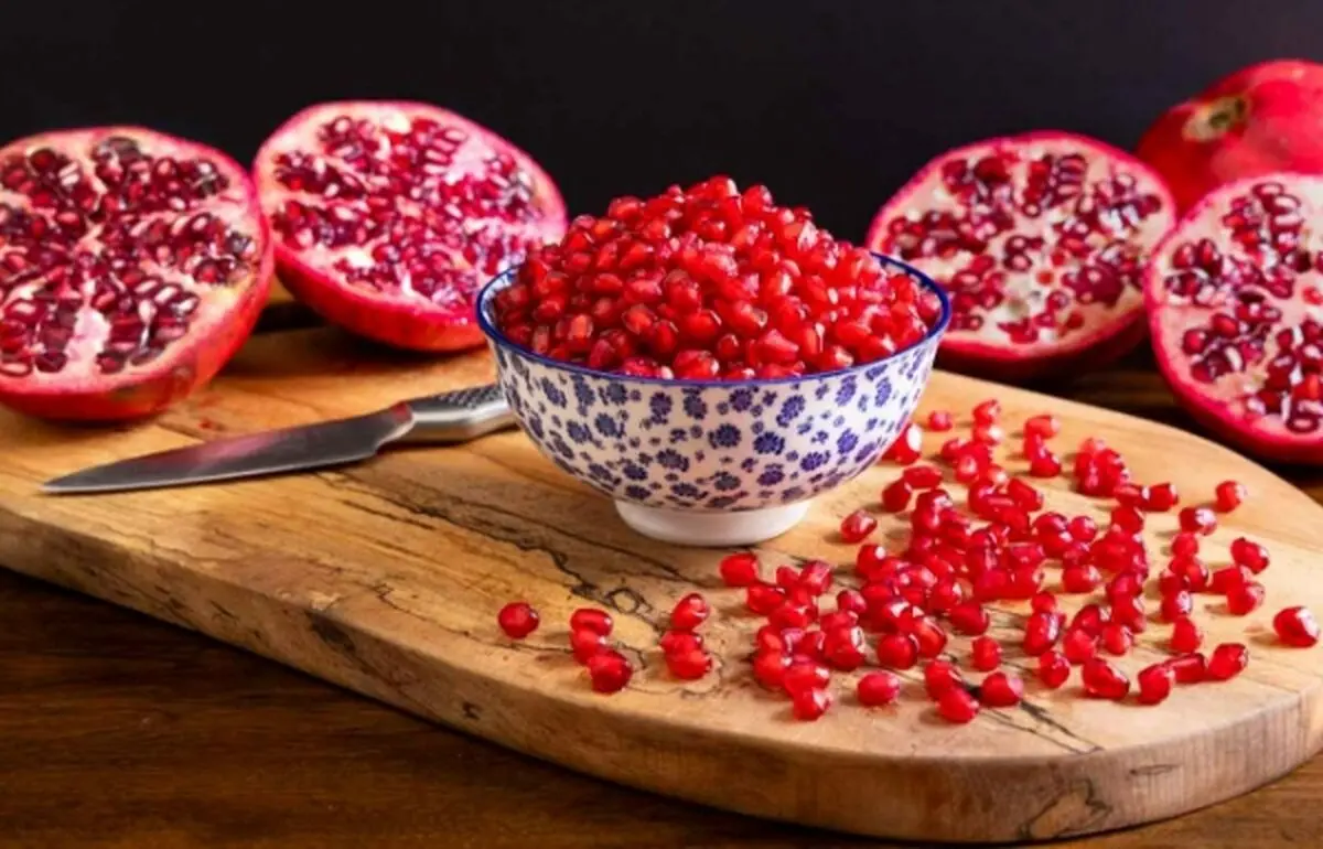 ترفندهایی برای نگهداری و ذخیره انار به صورت تازه و خوشمزه
