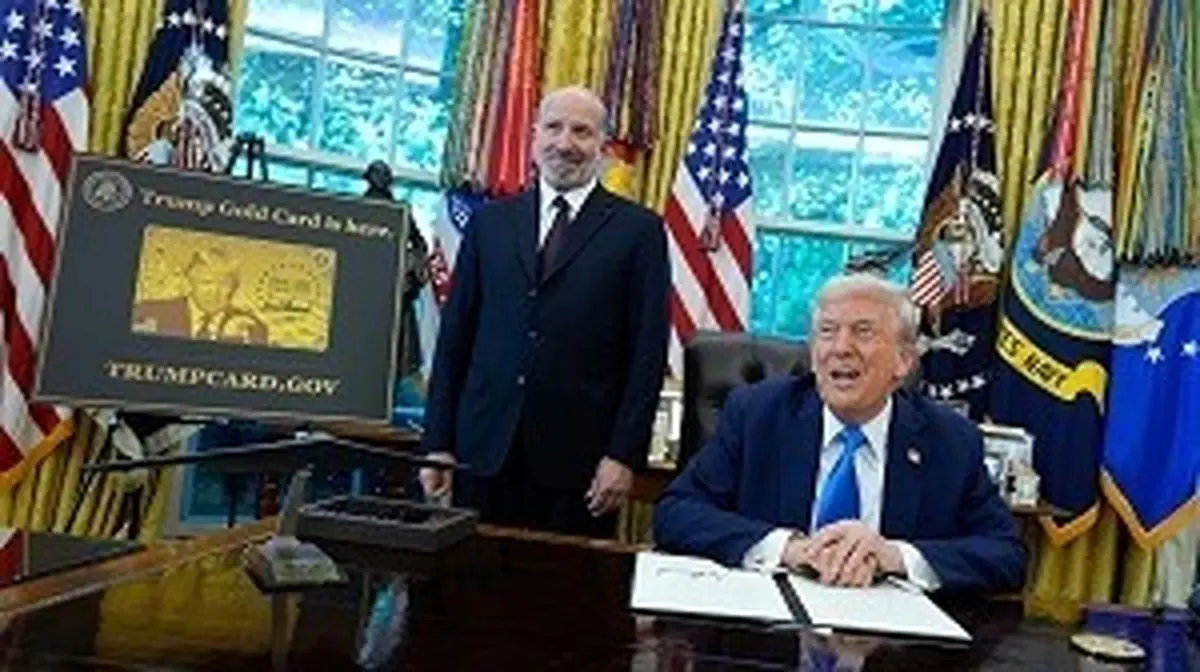 ویزای «اچ-وان‌بی» H-1B آمریکا چیست و چرا ترامپ آن را پولی کرد!؟
