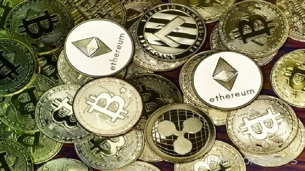 قیمت بیت‌کوین و اتریوم امروز یکشنبه ۲۱ دی 1404 | کاهش قیمت بیت‌کوین