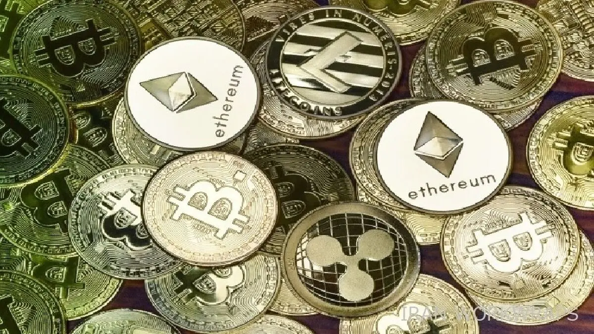 قیمت بیت‌کوین و اتریوم امروز یکشنبه ۲۱ دی 1404 | کاهش قیمت بیت‌کوین