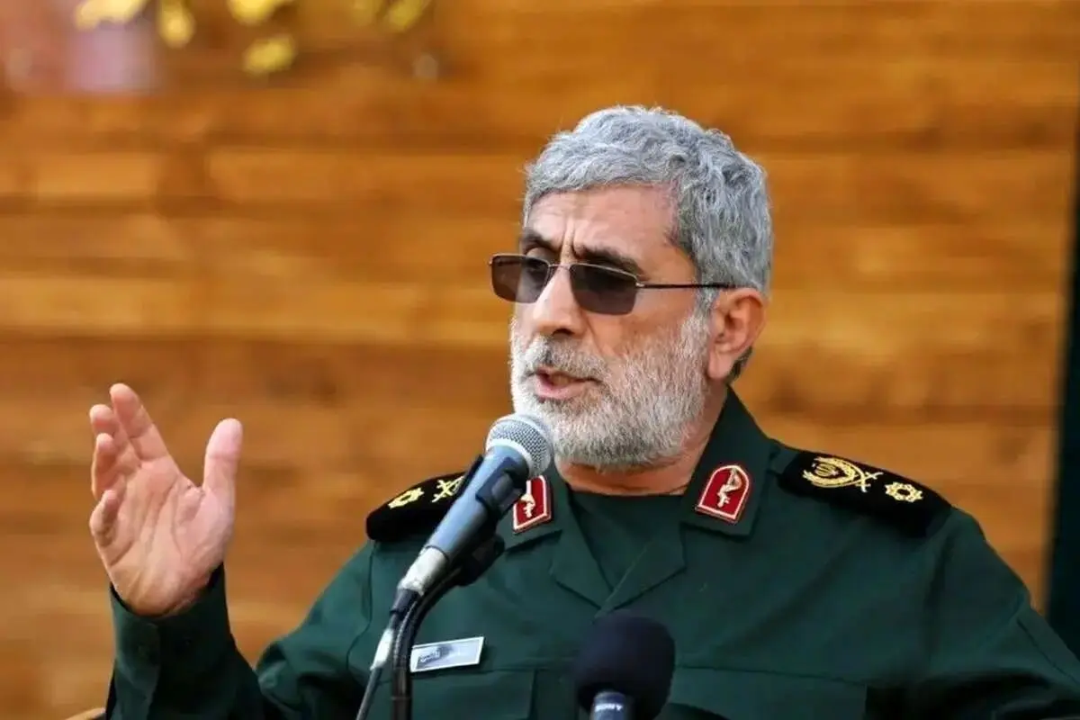 تصاویری از محافظان سردار قاآنی در کنار فرمانده سپاه قدس +‌ عکس
