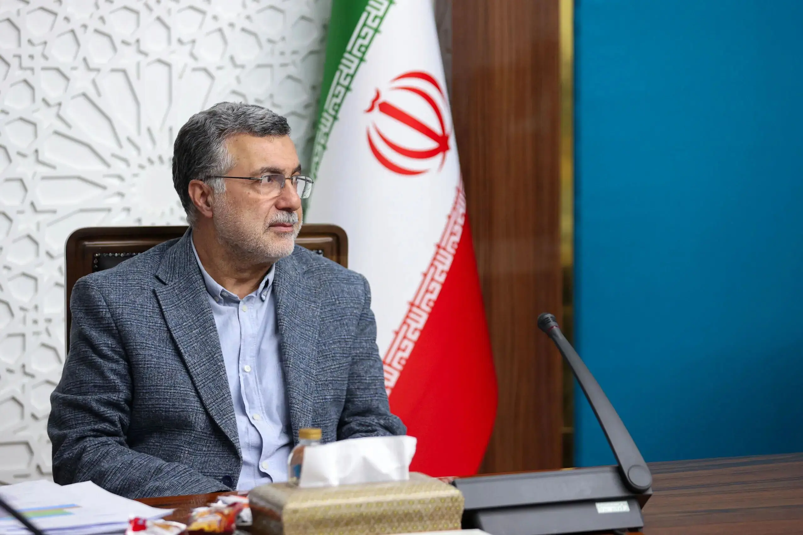 وزیر بهداشت: دانشگاه بیش از علم باید ایستادگی بیاموزد