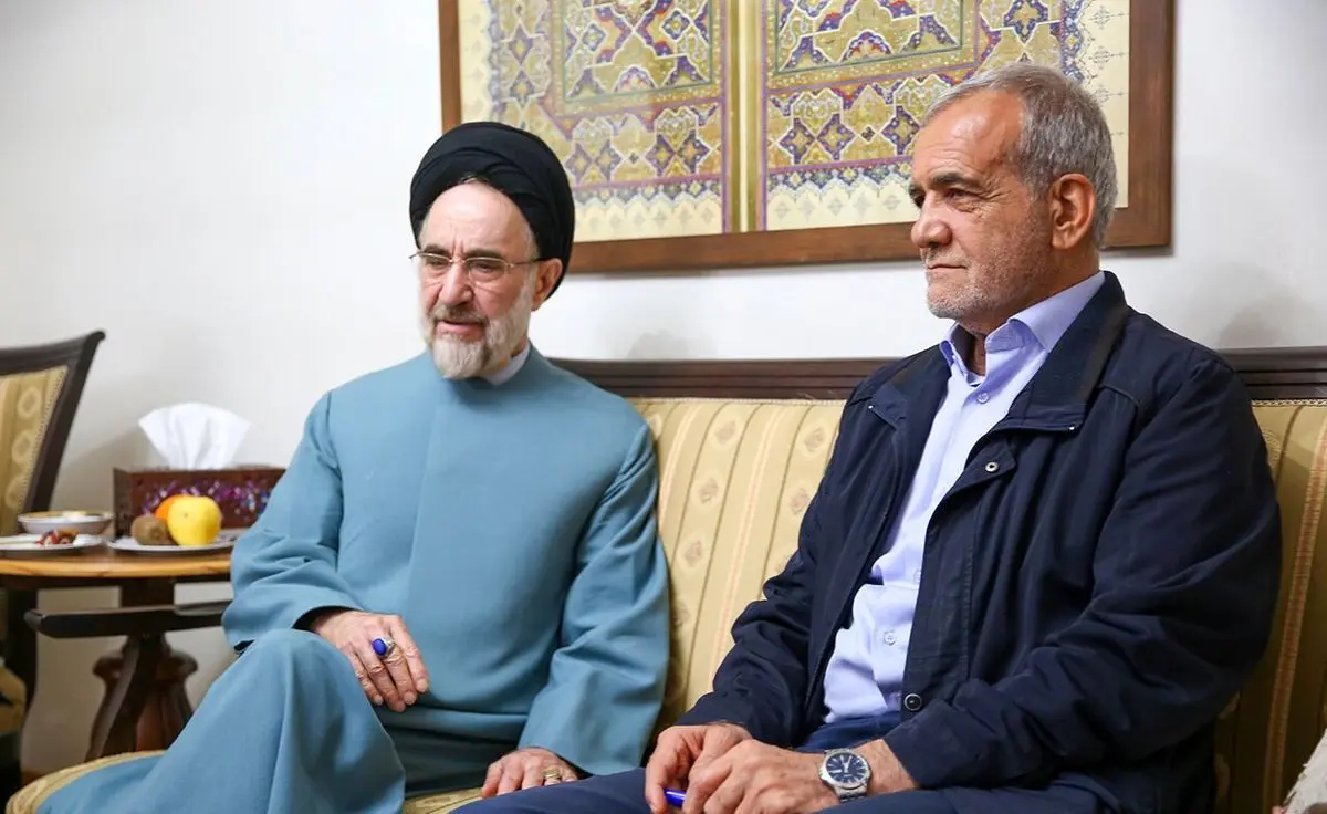 ماجرای شایعه جنجالی و عجیب درباره محمد خاتمی و پزشکیان چه بود؟