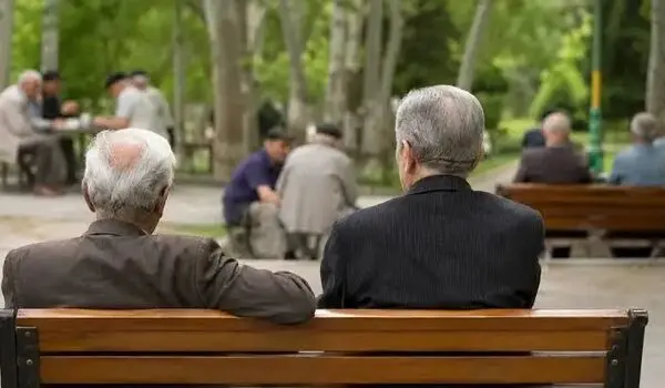 پاداش بازنشستگان ۱۴۰۵ تا پایان سال پرداخت می‌شود؟