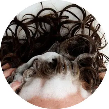 با موی خیس نخوابید؛ این همه مرض در انتظارتان است