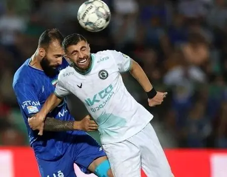 حمله تند به چشمی در برنامه میثاقی: باید توی دهان سهرابیان و آقاسی می‌زد!