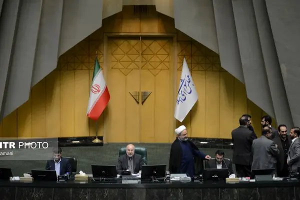 رییس مجلس:  یکی از رنج‌های ما در وزارت آموزش‌وپرورش تغییر مدیریت بود