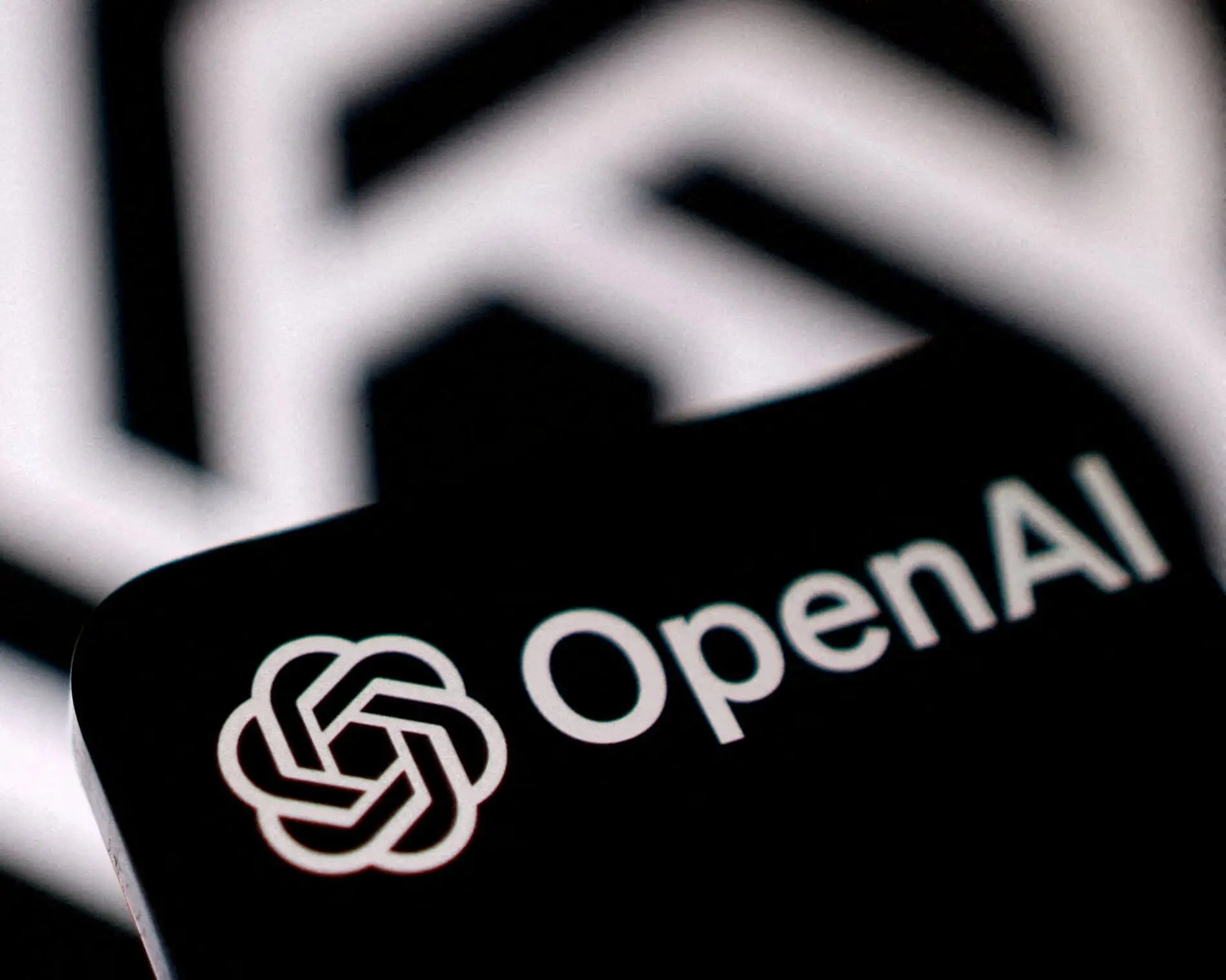OpenAI توسعه مدل هوش مصنوعی Astra را به‌دلیل نگرانی‌های امنیتی متوقف کرد
