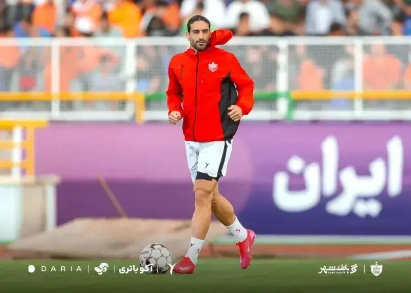احتمال غیبت ۳ ستاره ثابت پرسپولیس مقابل نساجی
