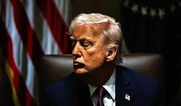 وال استریت ژورنال: ترجیح ترامپ به محاصره طولانی مدت ایران است
