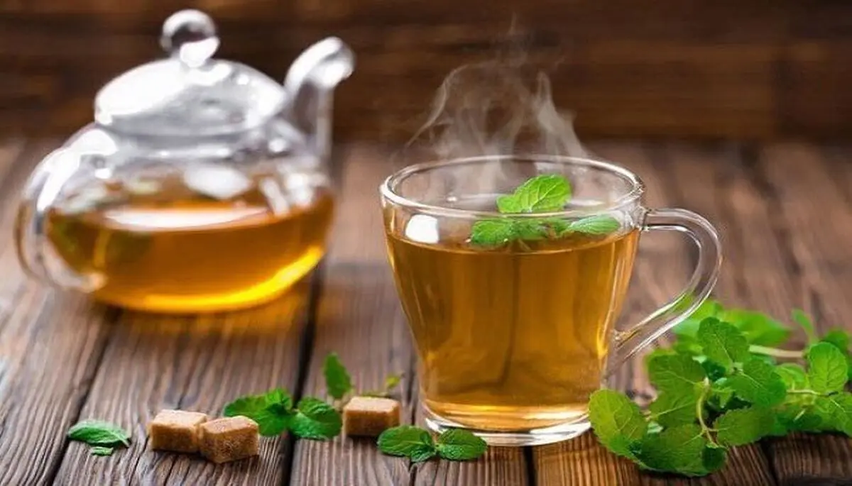 ۴ نوشیدنی‌ مفید برای کبد چرب که باید صبح ها بخورید